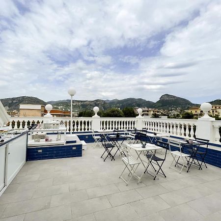 Villa Gabriella - Rooms & Breakfast 상트아그넬로 외부 사진