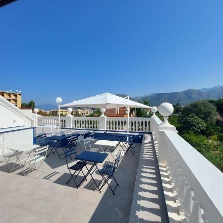 Villa Gabriella - Rooms & Breakfast 상트아그넬로 외부 사진